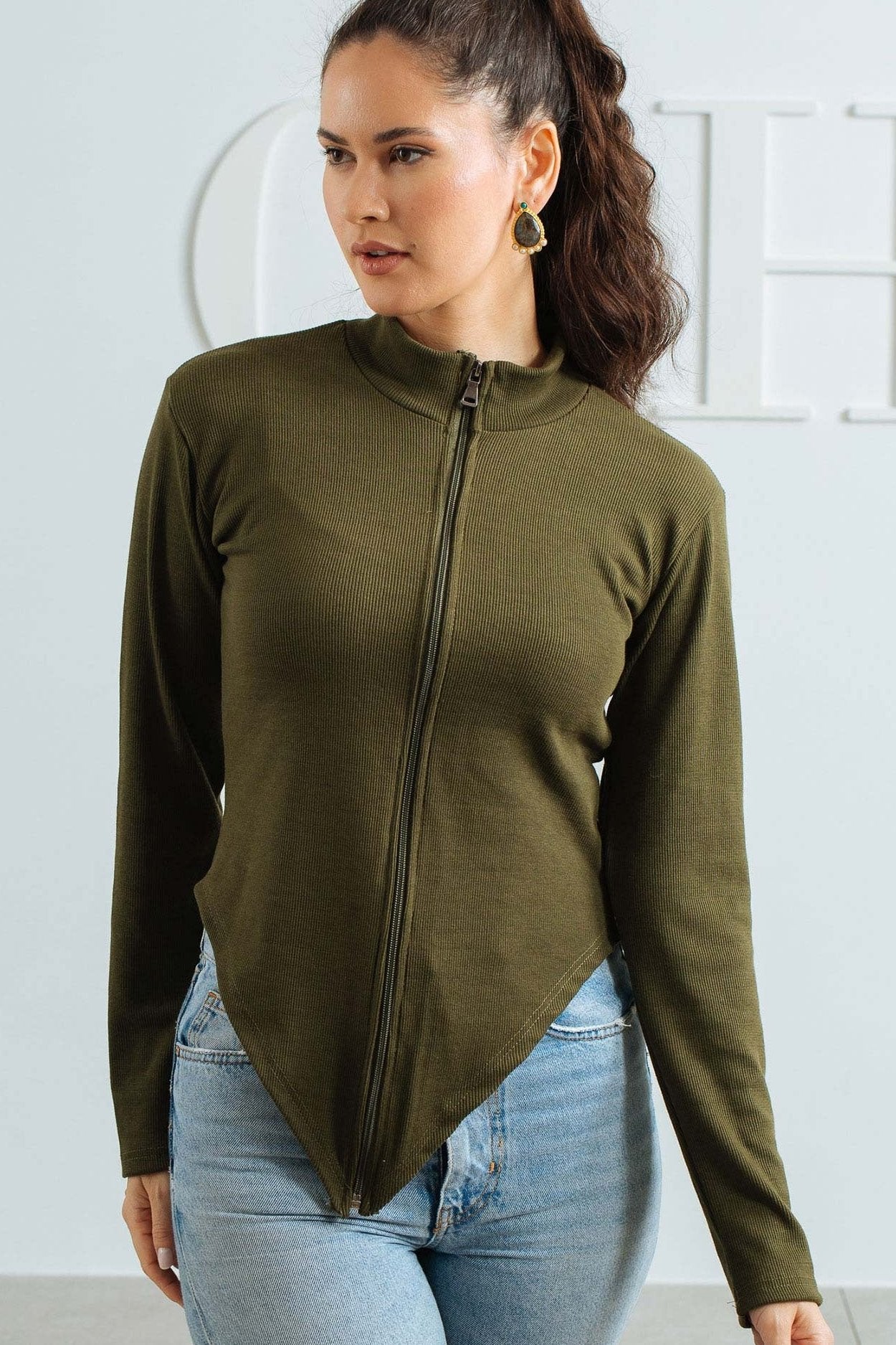 V Sweater With Zipper - Olive