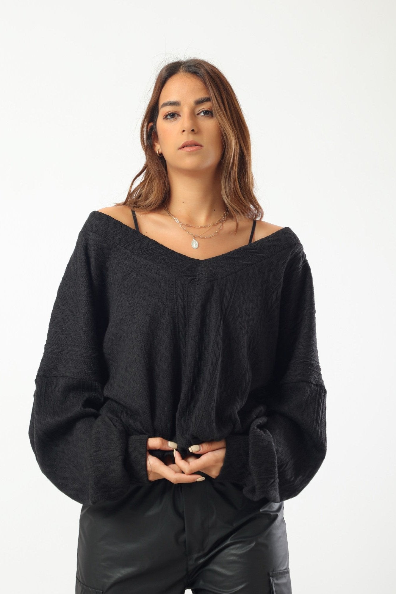 Comfy Oversized Pullover - Black