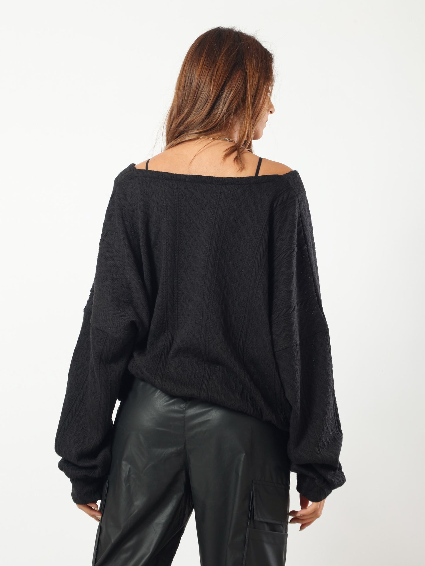 Comfy Oversized Pullover - Black