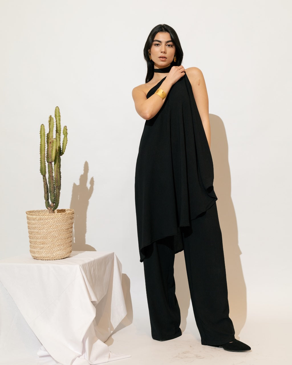 Layal Matching Set With Neck - Black