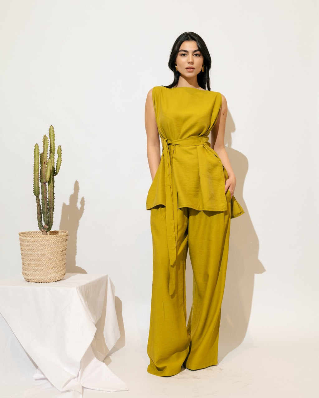 The Earthy Belted Set-Lime