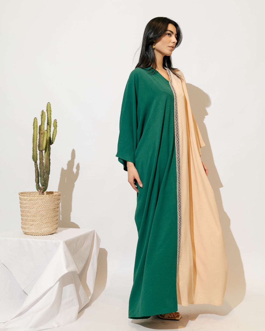 Bi-Tone Abaya - Beige & Green